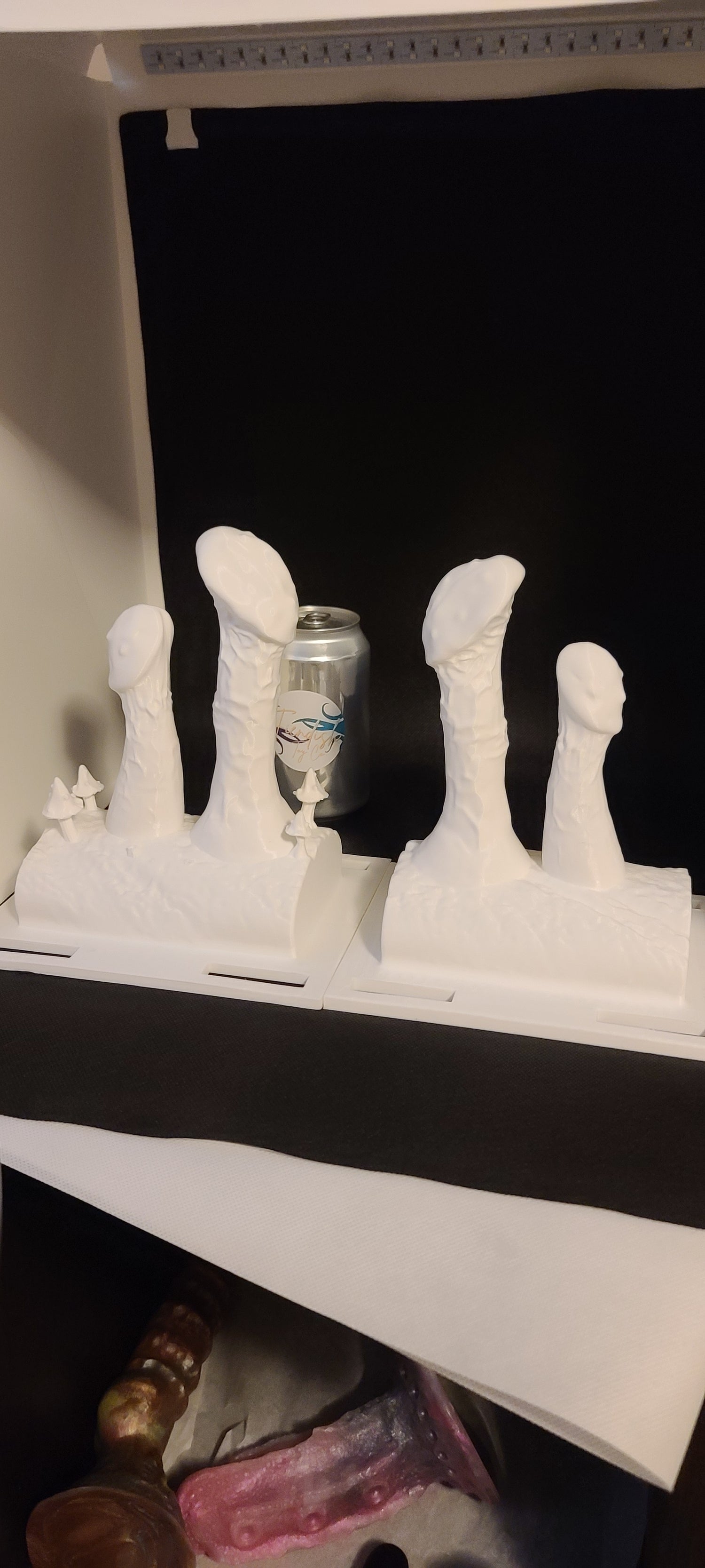 Mushroom grinder log.