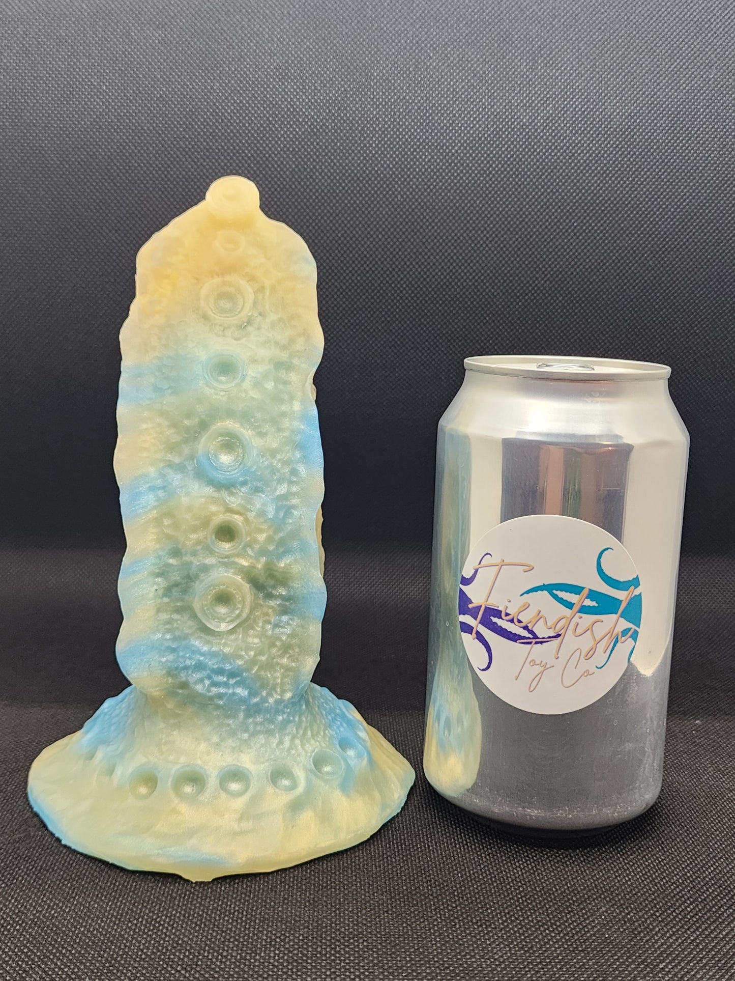 Roz'gerog - platinum cure silicone fantasy Adult sex toy.