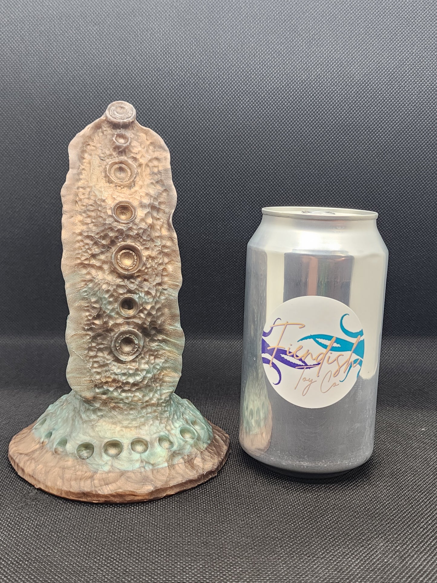 Roz'gerog - platinum cure silicone fantasy Adult sex toy.