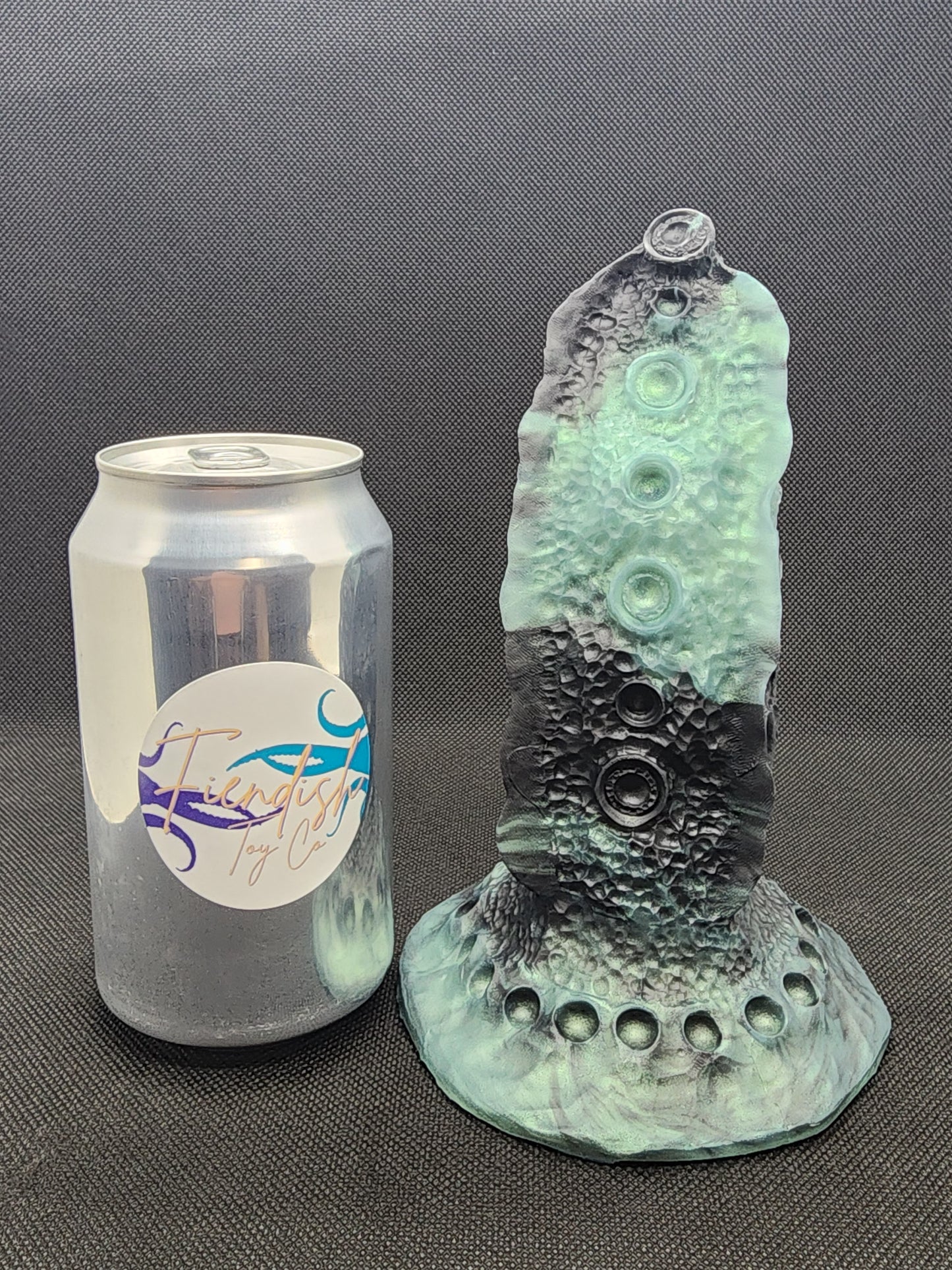 Roz'gerog - platinum cure silicone fantasy Adult sex toy.