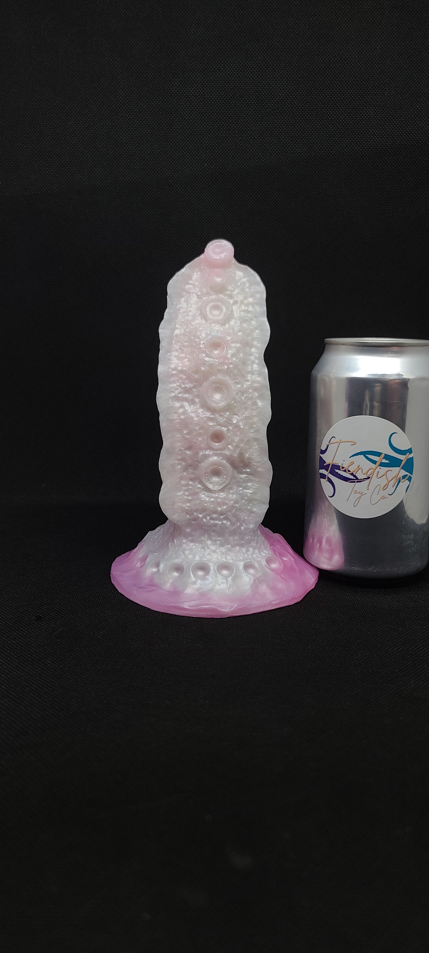 Roz'gerog - platinum cure silicone fantasy Adult sex toy.